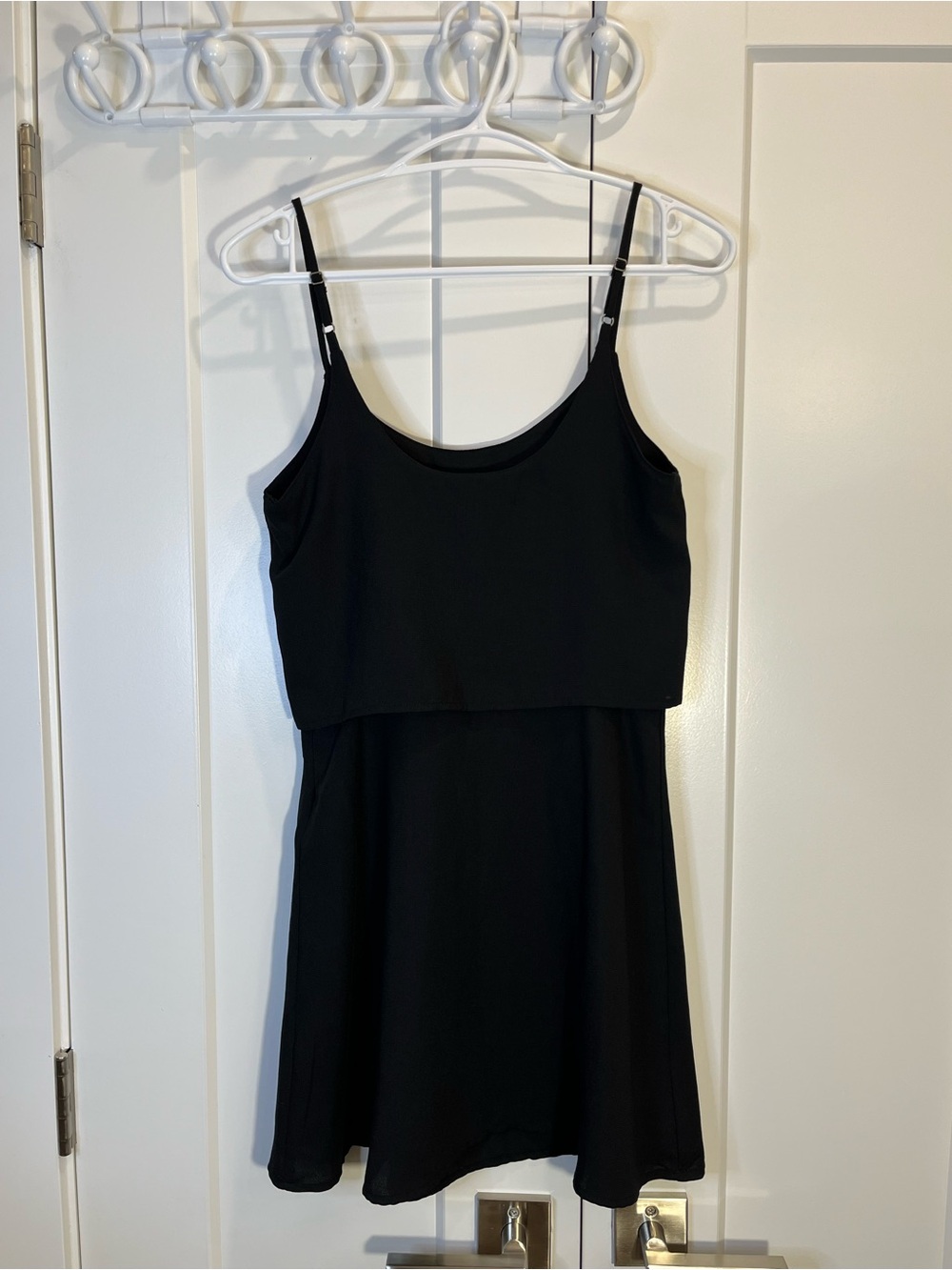 ABERCROMBIE & FITCH Black Spaghetti Strap Dress - FREE SHIPPING on Bundles $95+ - Picture 10 of 15